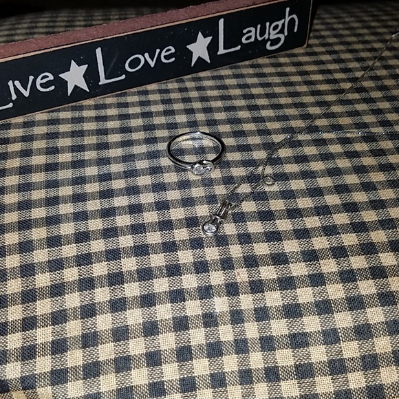 Zales Jewelry - *MAKE OFFER* DIAMOND NECKLACE N RING SET
